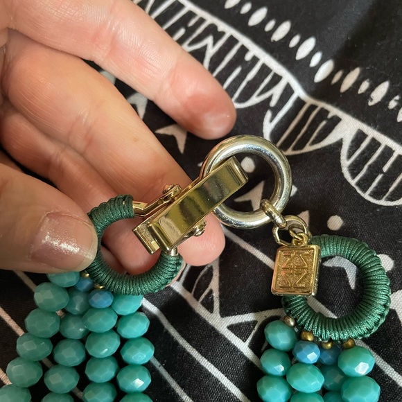 • Stunning Turquoise Necklace • - Picture 8 of 11